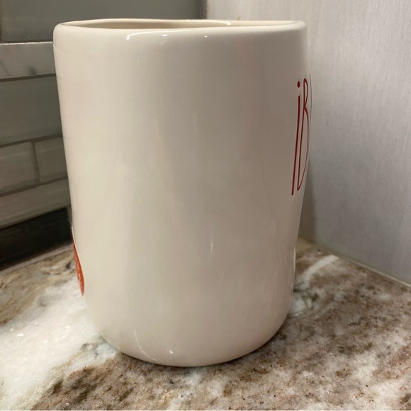 NEW RAE DUNN iBUENOS DíAS Mug 16oz Magenta Spanish Good Morning Coffee Tea Cup - Picture 4 of 6